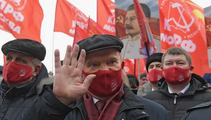 КПРФ отказалась от митингов 23 февраля после встречи Зюганова с Путиным