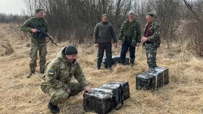 Украинские контрабандисты пытались пронести из Беларуси российские лекарства