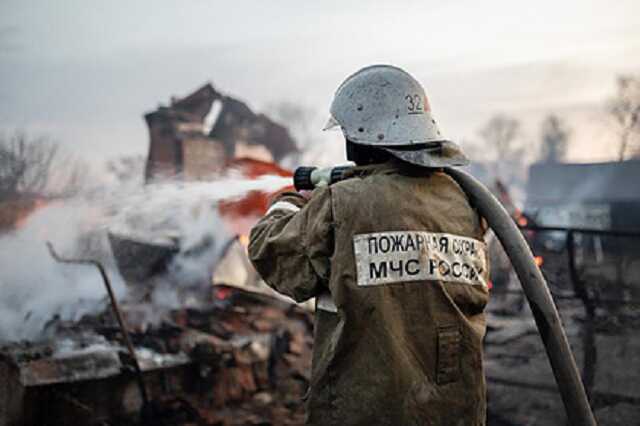 В России в доме заживо сгорели двое детей