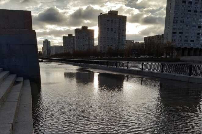 В Петербурге из реки Смоленки выловили сумку с расчлененным человеческим телом