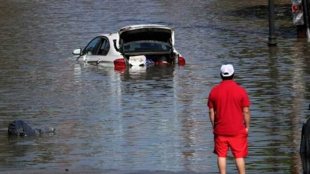 После проливных дождей в Нью-Йорке началось сильное наводнение