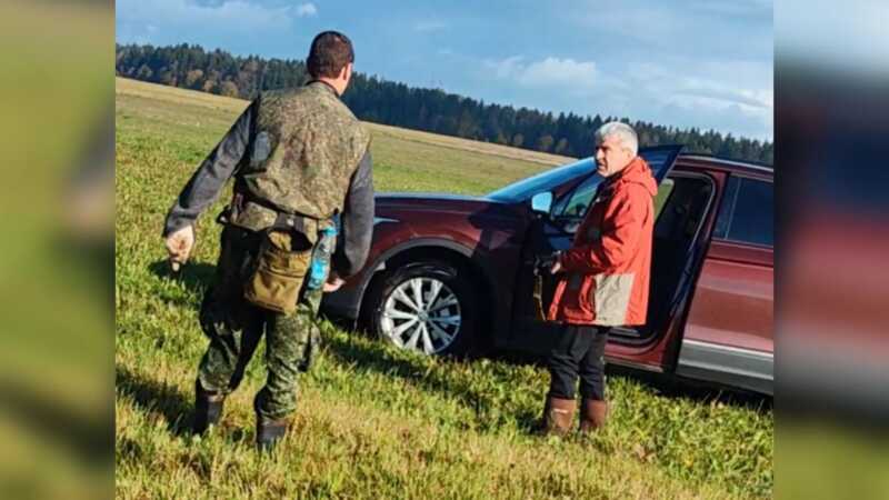 В Ленинградской области предприниматель открыл стрельбу по кладоискателям из карабина "Сайга"