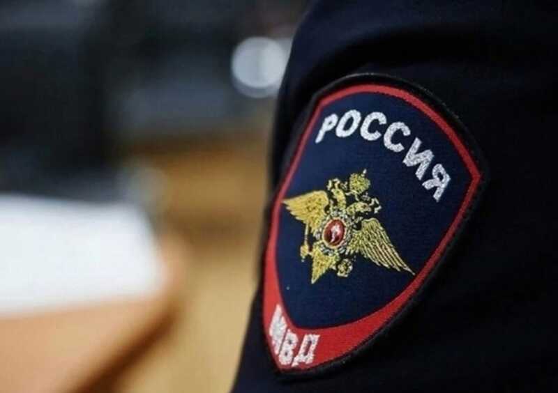 В Новосибирске группа мигрантов избила парней из-за сделанного им замечания