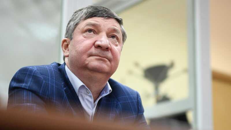 Бывшему заместителю начальника Генштаба Халилу Арсланову грозит 19 лет лишения свободы за мошенничество с гособоронзаказом