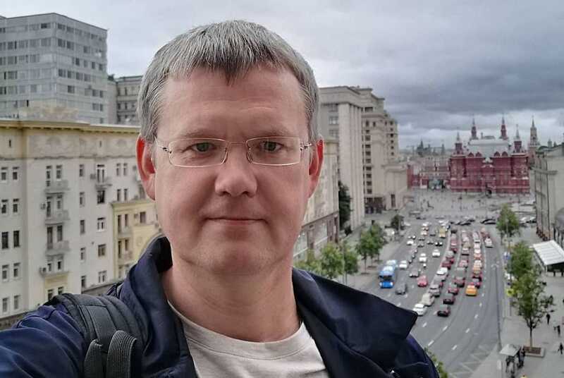 Журналист Сергей Мардан в прямом эфире высказал предложение об отмене пенсий в России