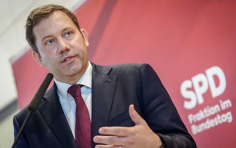Вице-канцлер Германии Ларс Клинкбайль отказался изменять правила поставок оружия Украине