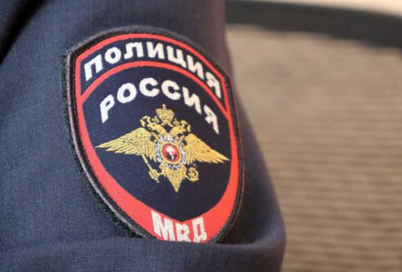 В Смоленске судят мужчину за драку с полицейским, которая произошла 15 лет назад