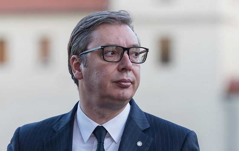 Президент Сербии Александр Вучич пообещал блокировать сделки по поставкам боеприпасов для Украины