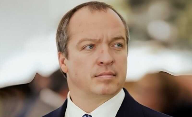 Как депутат Скоч избавился от своего криминального прошлого